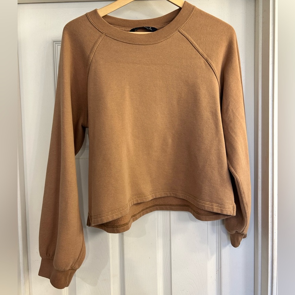 Crew neck sweater from Abercrombie and Fitch!